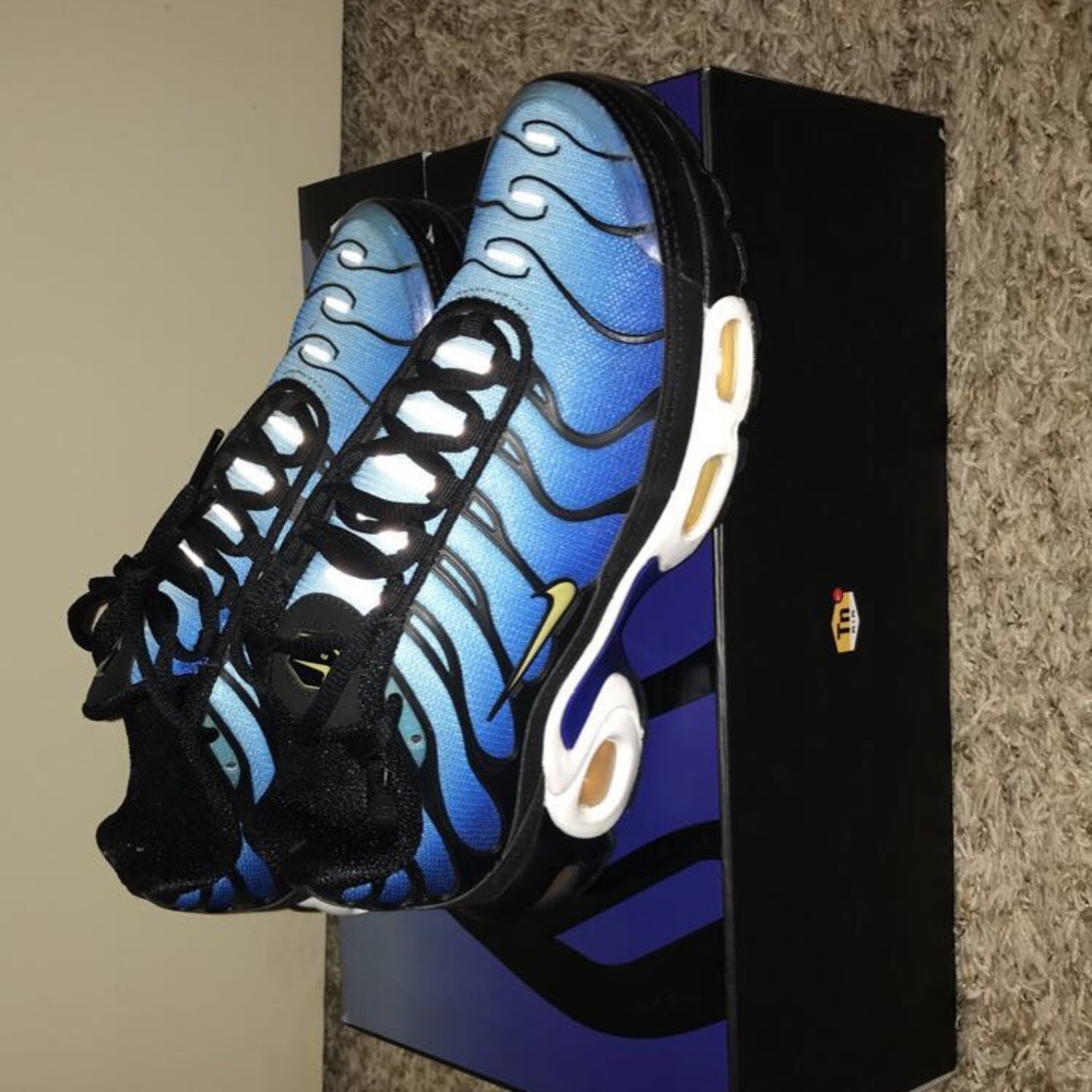 Air max plus